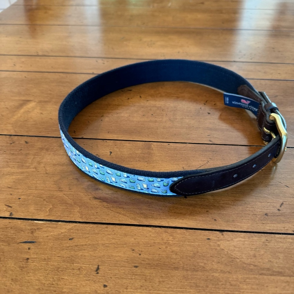 Men's Vineyard Vines Tequila and Lime  Belt Size 30
